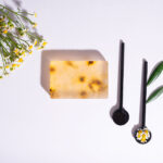 Χειροποίητο Σαπούνι SOAP CHAMOMILE με Βιολογικό Λάδι Ελιάς & Εκχύλισμα Χαμομηλιού 100gr